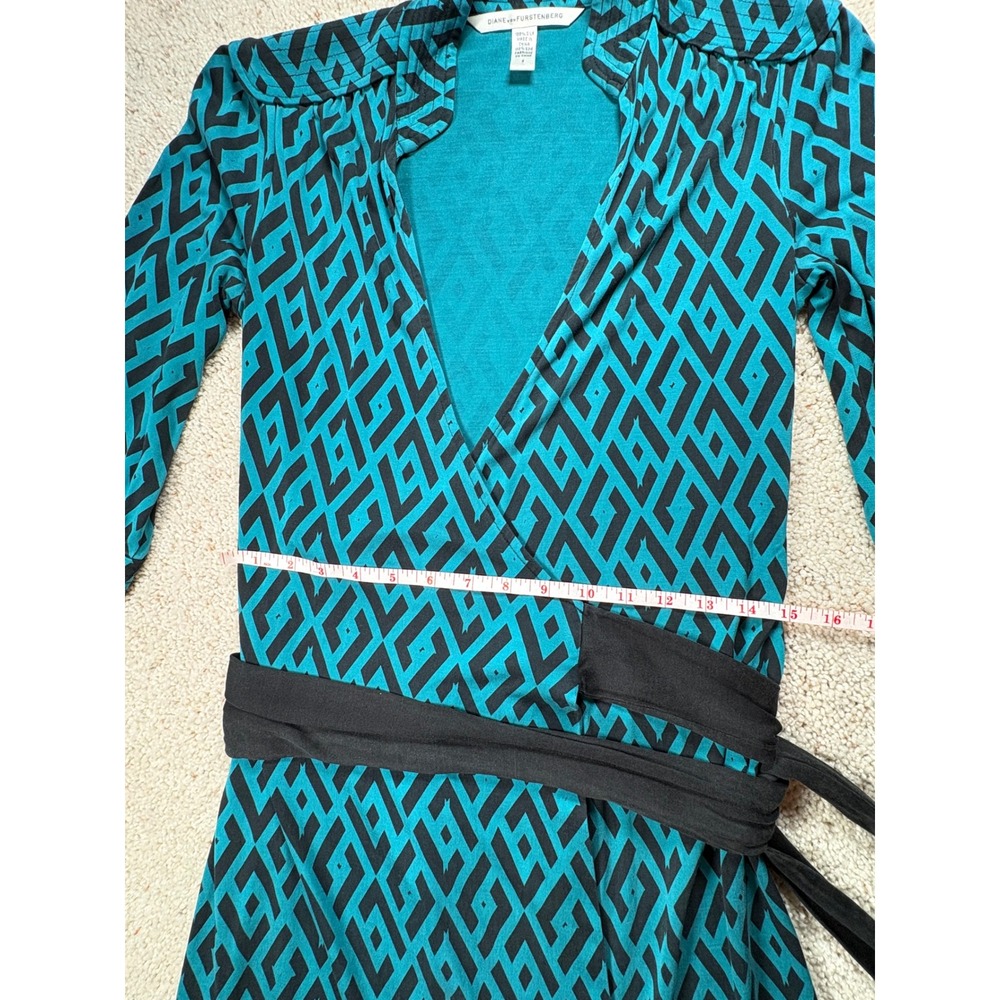 Diane von Furstenberg Tessa Wrap Dress Womens 2 Teal Geometric Silk Jersey - Picture 8 of 14